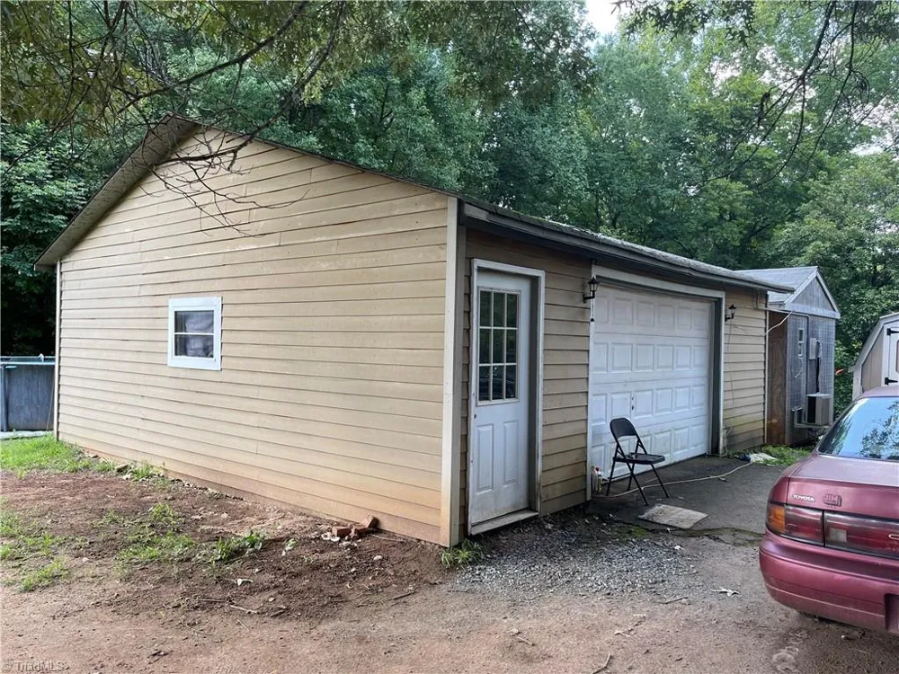 152 Coble Circle Lexington, NC 27295