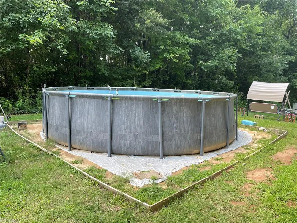 152 Coble Circle Lexington, NC 27295