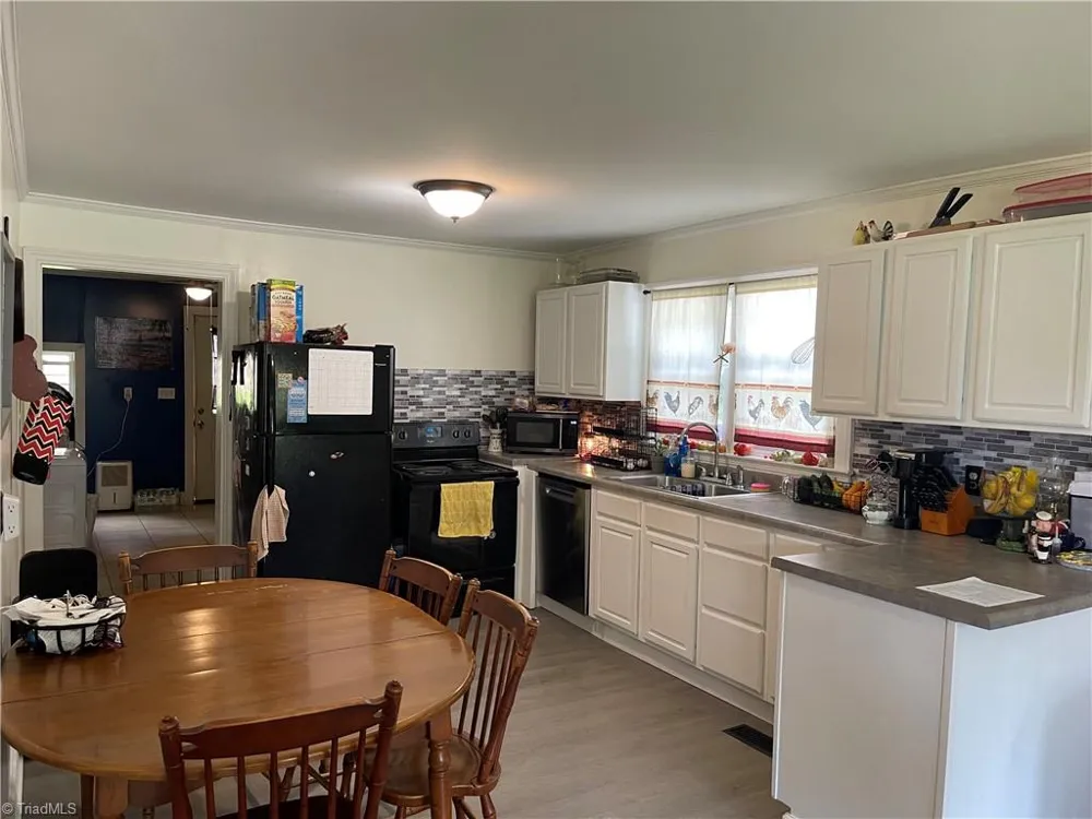 152 Coble Circle Lexington, NC 27295