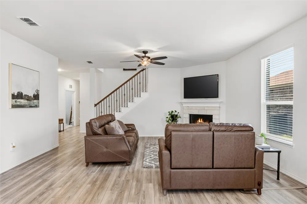 1145 Vernon Drive Aubrey, TX 76227