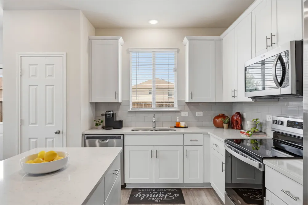 1145 Vernon Drive Aubrey, TX 76227