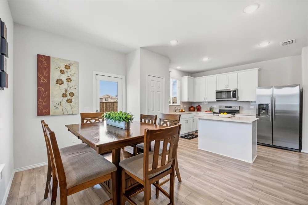 1145 Vernon Drive Aubrey, TX 76227