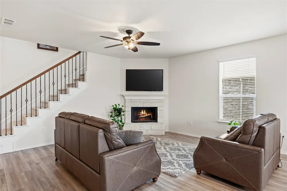 1145 Vernon Drive Aubrey, TX 76227