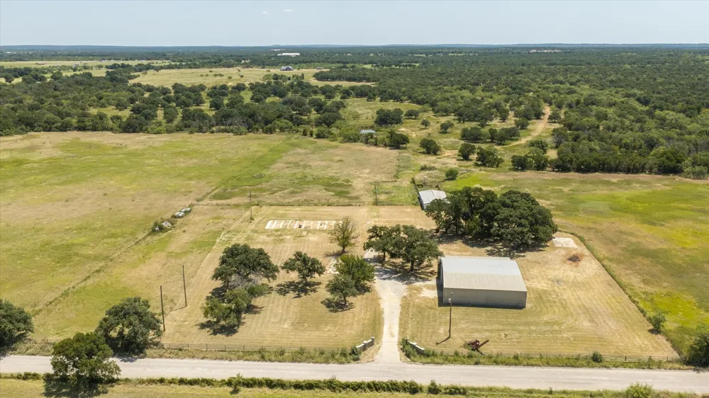 5888 County Road 125 Gordon, TX 76453