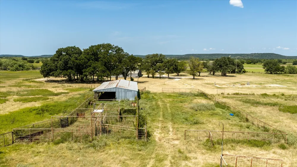 5888 County Road 125 Gordon, TX 76453