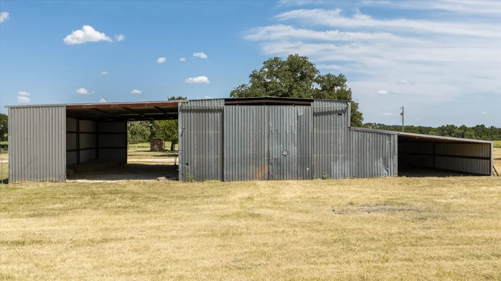 5888 County Road 125 Gordon, TX 76453