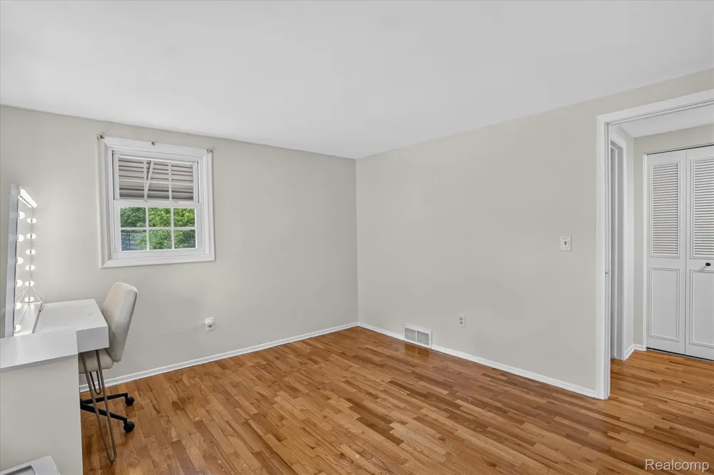 10356 Linden Road Mundy Township, MI 48439