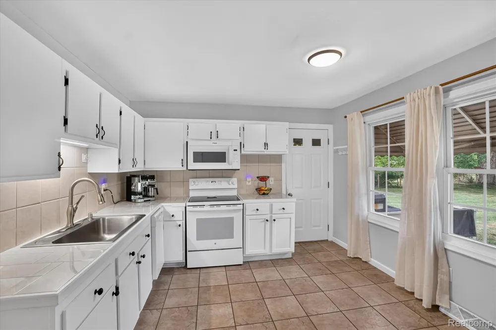 10356 Linden Road Mundy Township, MI 48439