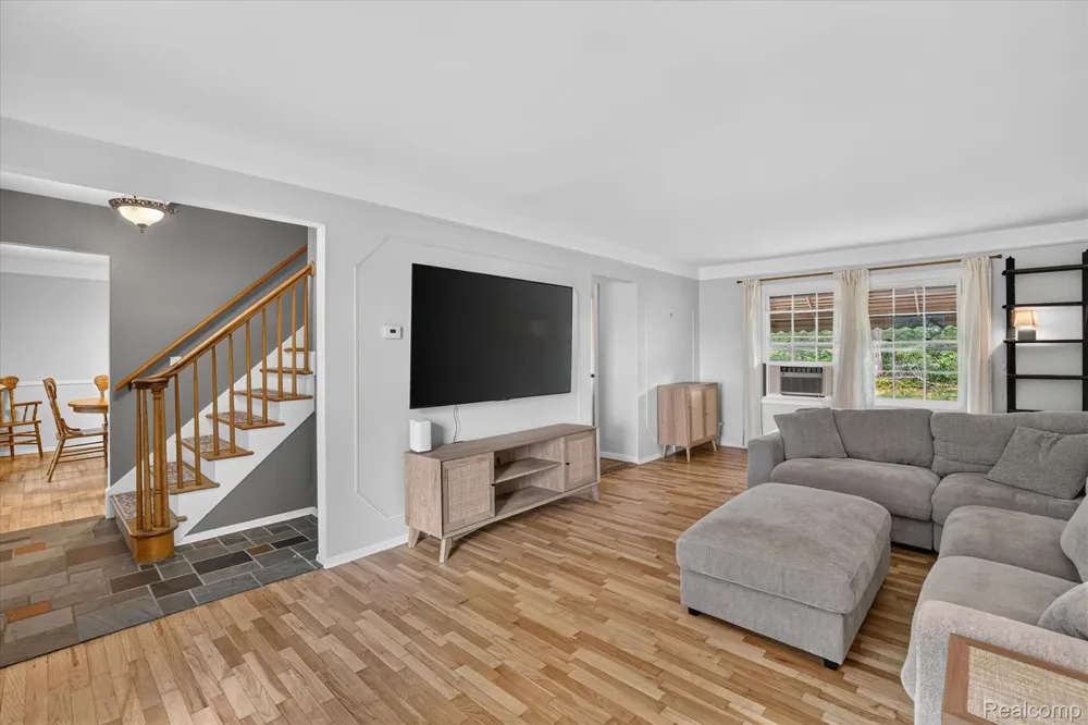 10356 Linden Road Mundy Township, MI 48439