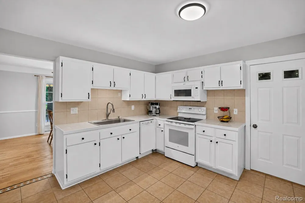 10356 Linden Road Mundy Township, MI 48439