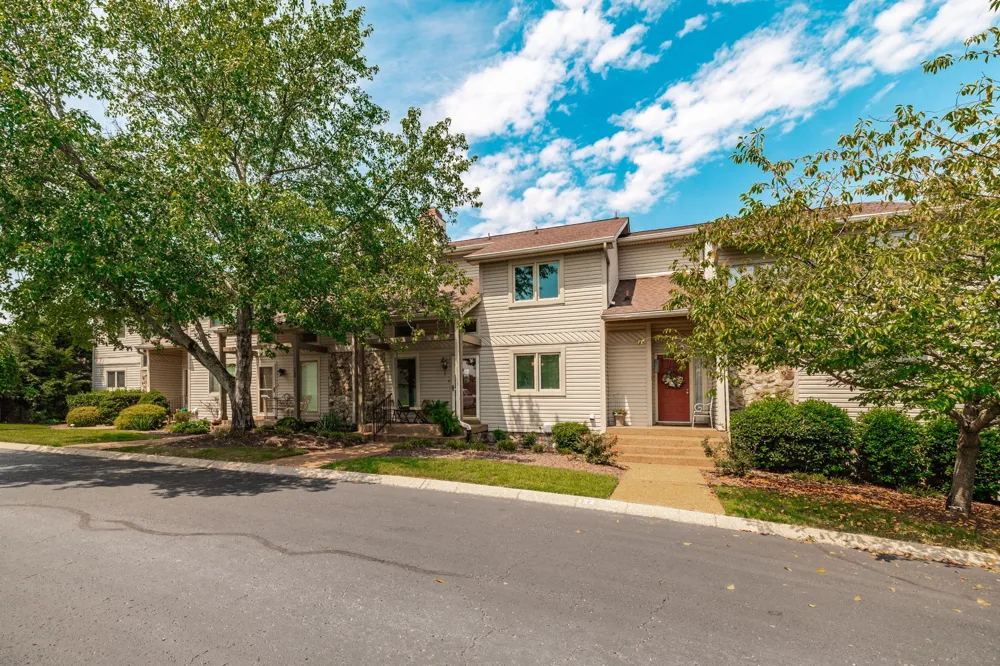 121 Tanasi Shr Gallatin, TN 37066