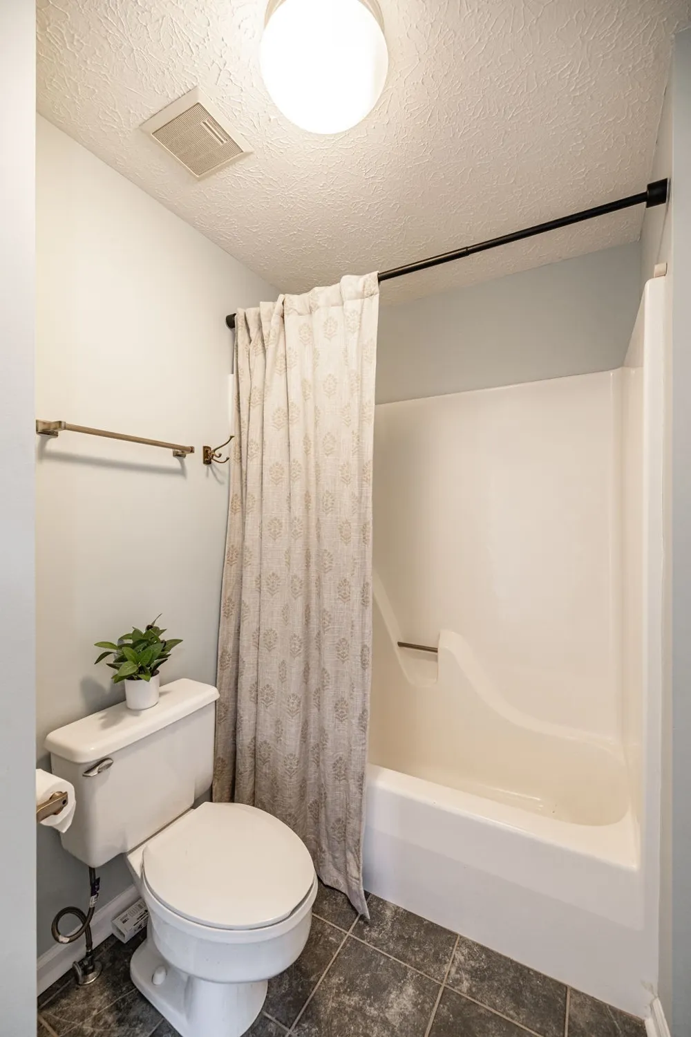 121 Tanasi Shr Gallatin, TN 37066