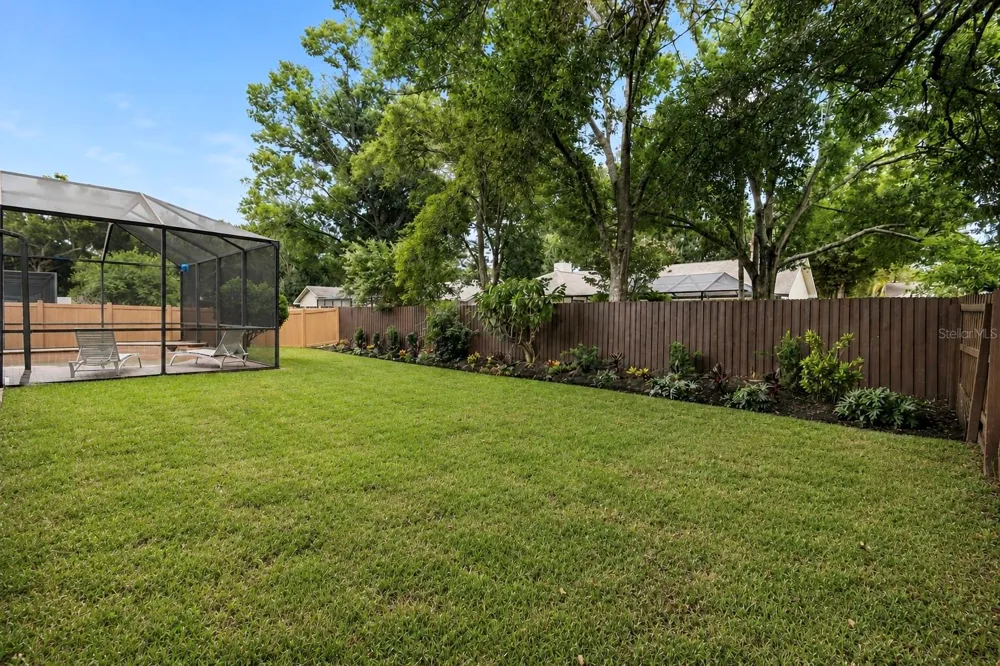 3825 MISTY LANDING DRIVE Valrico, FL 33594
