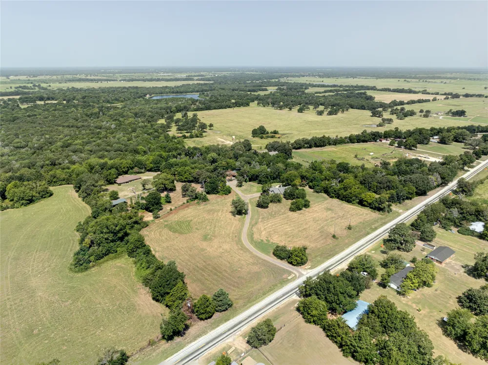223 Fm 488 Fairfield, TX 75840
