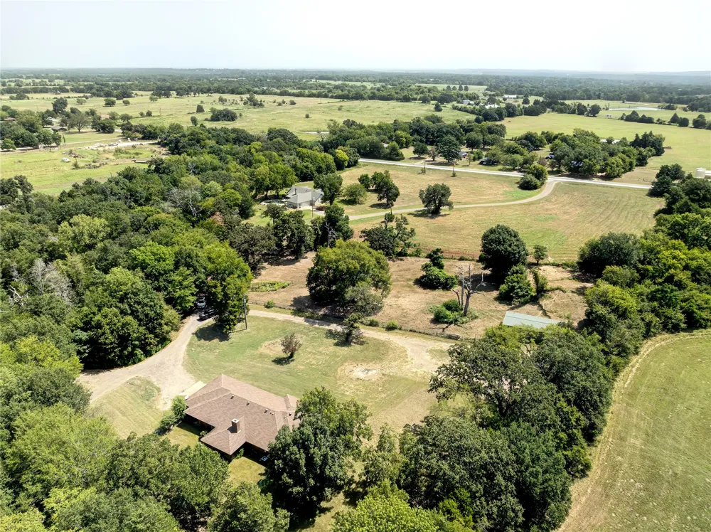 223 Fm 488 Fairfield, TX 75840