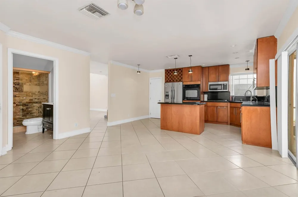 5486 NW 44TH WAY Coconut Creek, FL 33073
