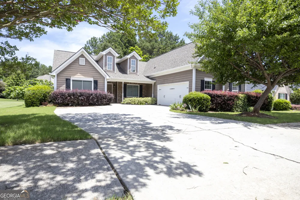 101 Kittle LN Bogart, GA 30622