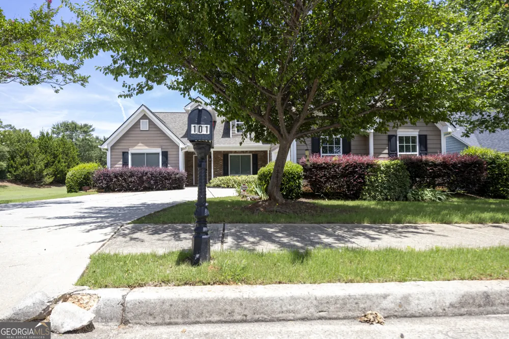 101 Kittle LN Bogart, GA 30622