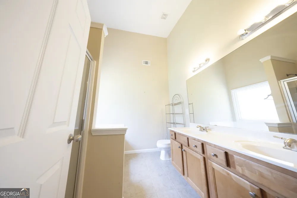 101 Kittle LN Bogart, GA 30622