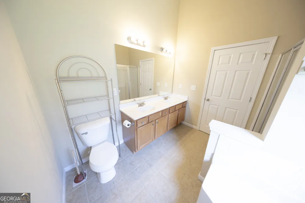 101 Kittle LN Bogart, GA 30622
