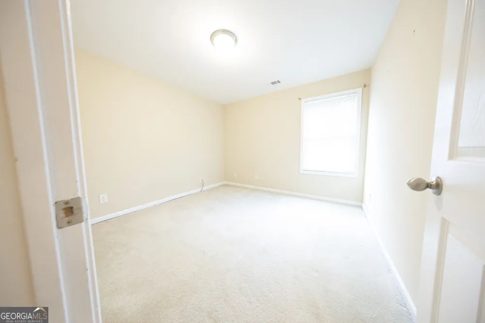 101 Kittle LN Bogart, GA 30622