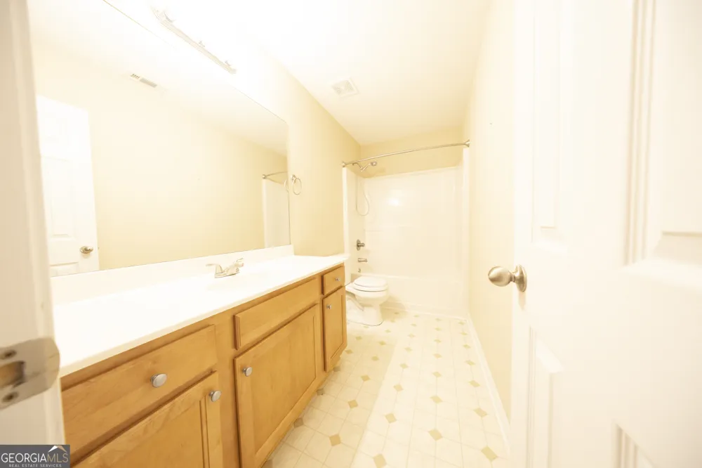 101 Kittle LN Bogart, GA 30622