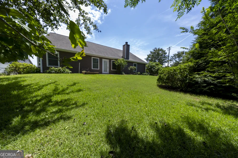 101 Kittle LN Bogart, GA 30622
