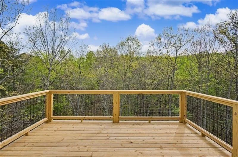 1959 Darby Road Waleska, GA 30183