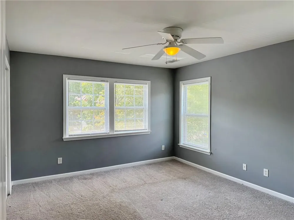 2513 Mockingbird Lane Locust Grove, GA 30248