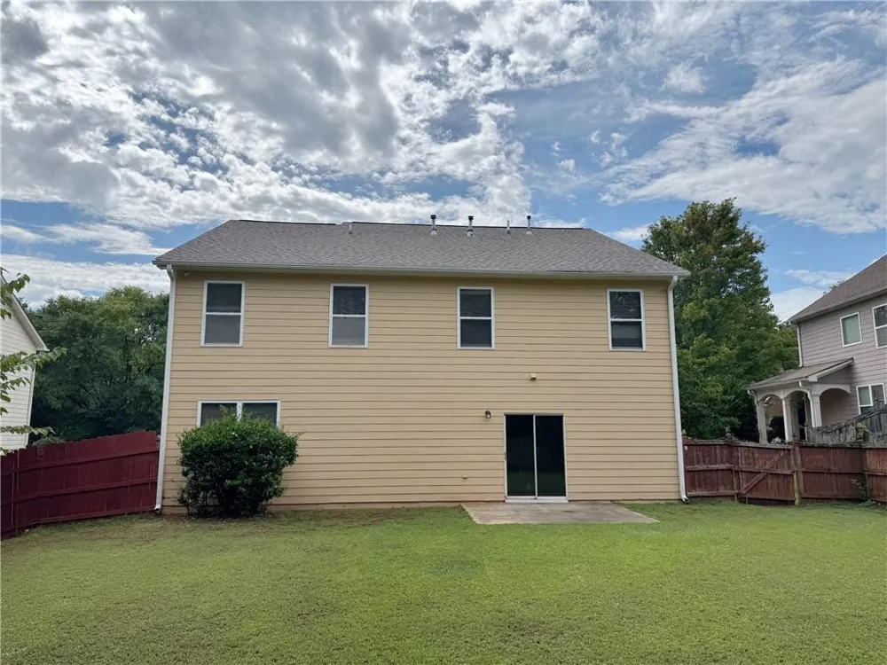 2513 Mockingbird Lane Locust Grove, GA 30248