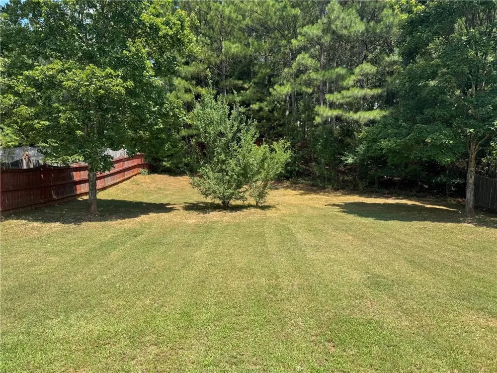2513 Mockingbird Lane Locust Grove, GA 30248