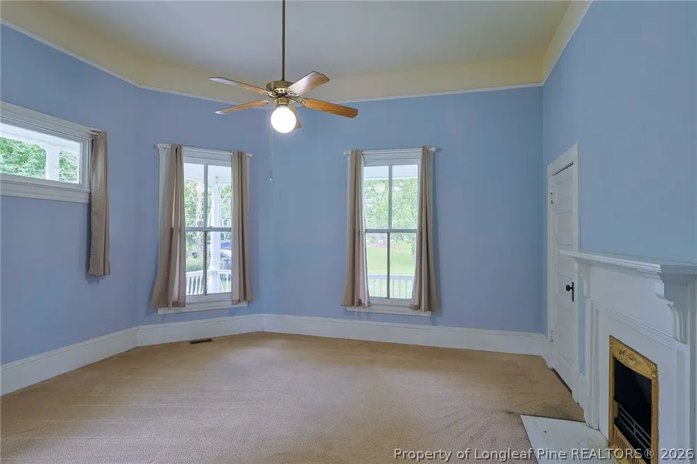 307 McCaskill Avenue Maxton, NC 28364