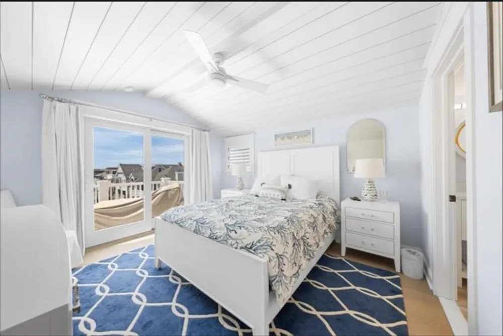 174 23rd Street Avalon, NJ 08202