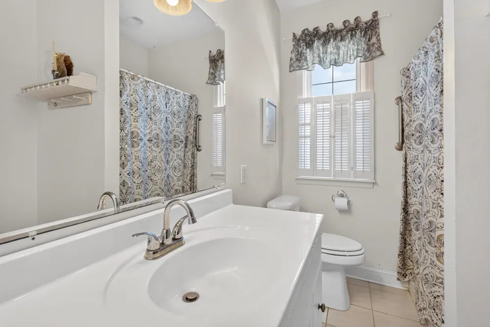 7112 Park Boulevard Wildwood Crest, NJ 08260