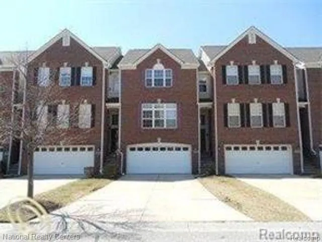 43795 CHERRY GROVE E Canton Charter Township, MI 48188