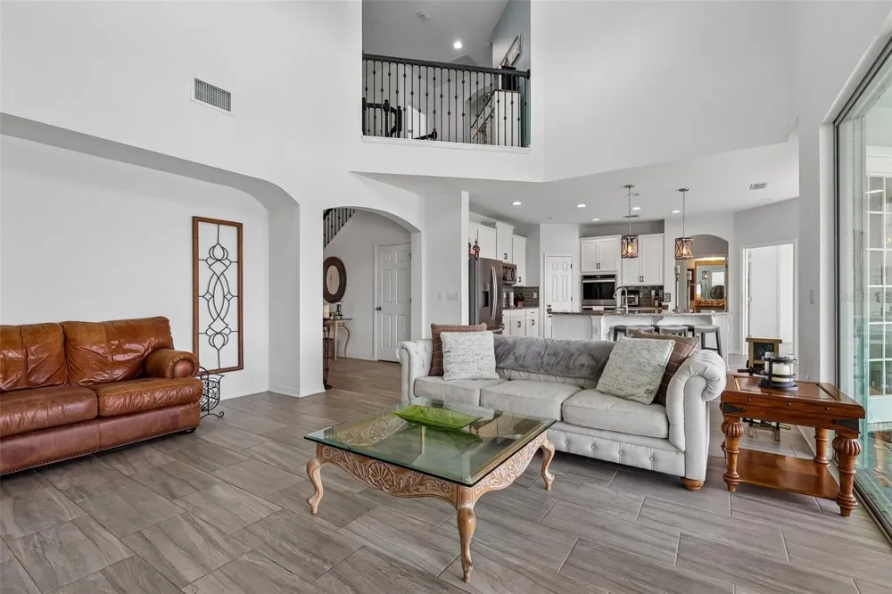 343 BLUE CYPRESS DRIVE Groveland, FL 34736