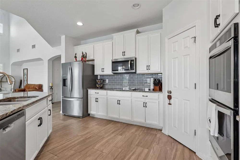 343 BLUE CYPRESS DRIVE Groveland, FL 34736