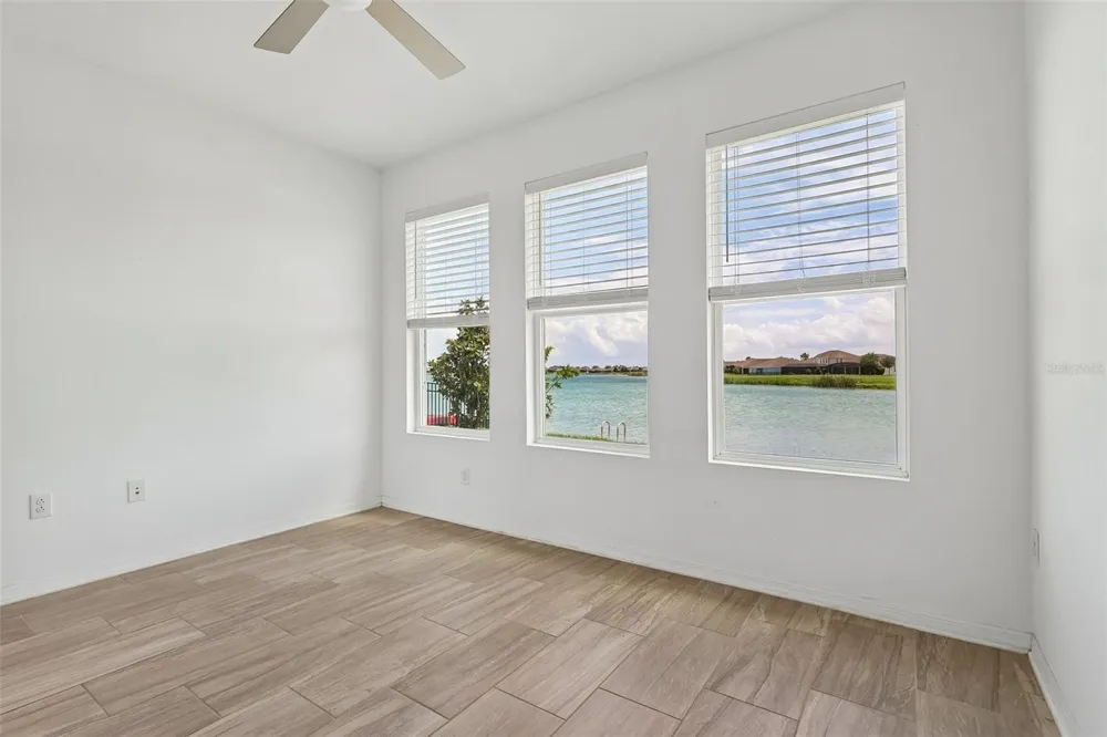 343 BLUE CYPRESS DRIVE Groveland, FL 34736