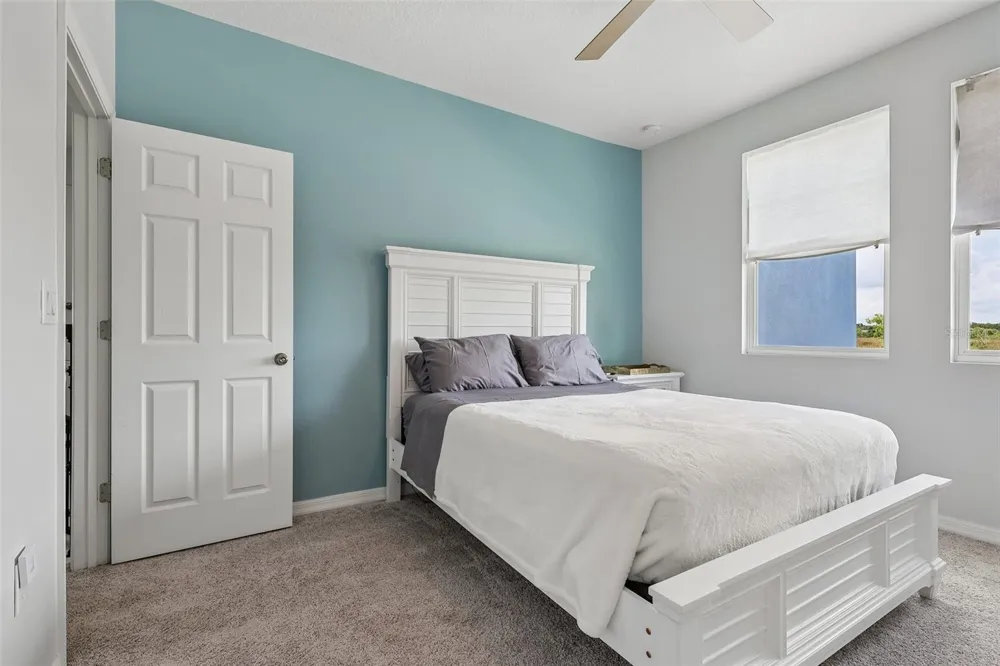 343 BLUE CYPRESS DRIVE Groveland, FL 34736