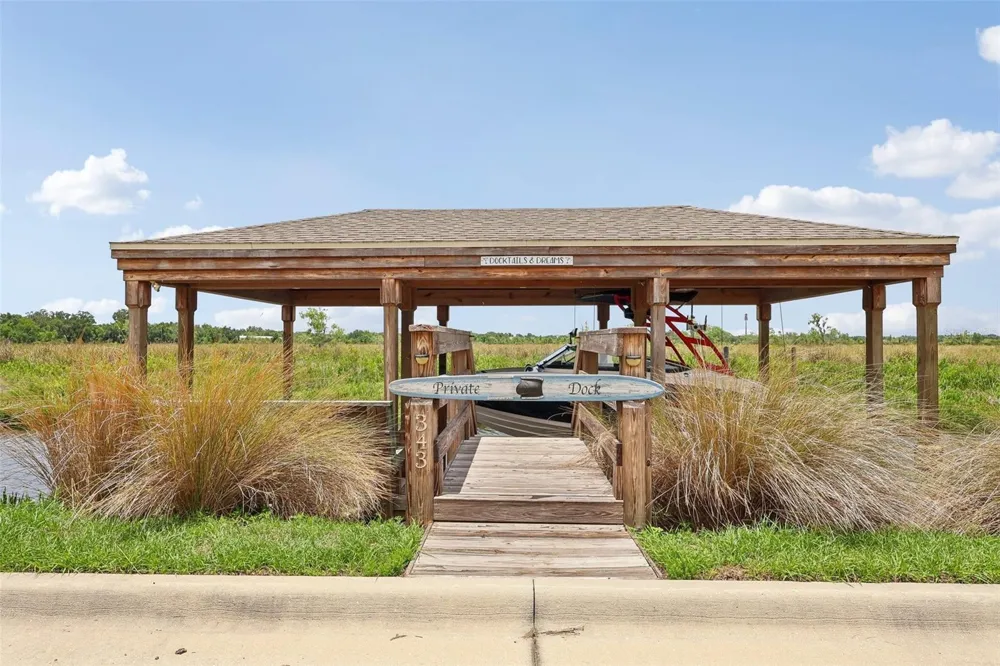 343 BLUE CYPRESS DRIVE Groveland, FL 34736