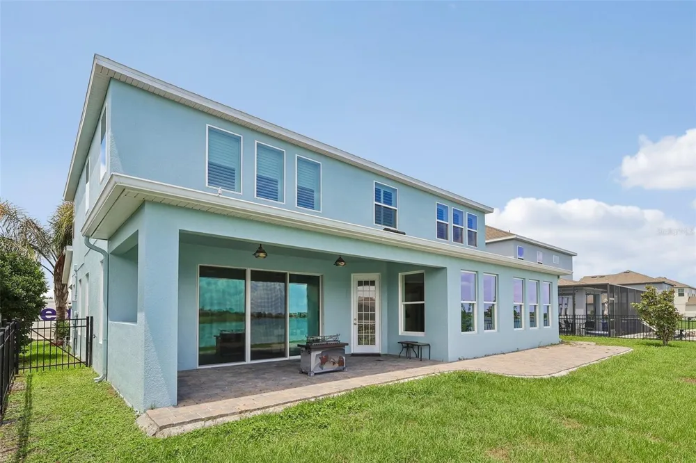 343 BLUE CYPRESS DRIVE Groveland, FL 34736
