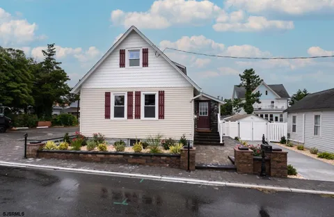 24 Miller Ln