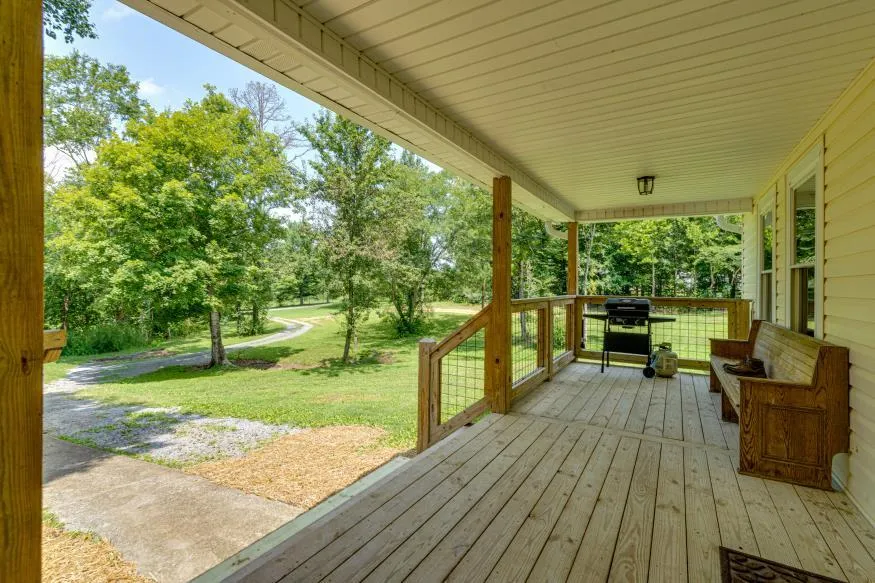 1569 County Road 750 Athens, TN 37303