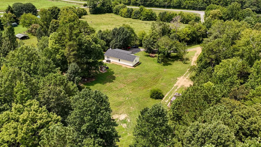 1569 County Road 750 Athens, TN 37303