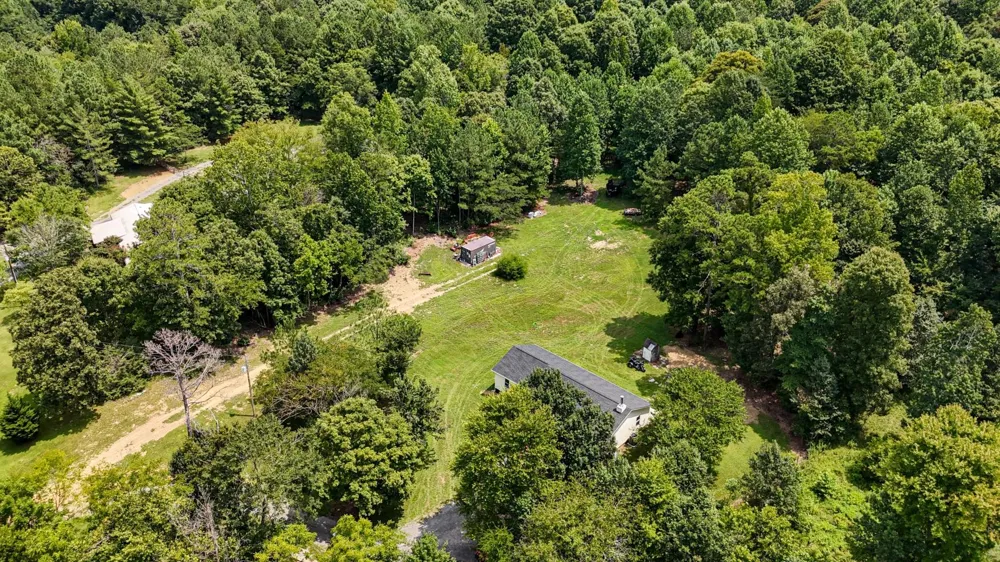 1569 County Road 750 Athens, TN 37303