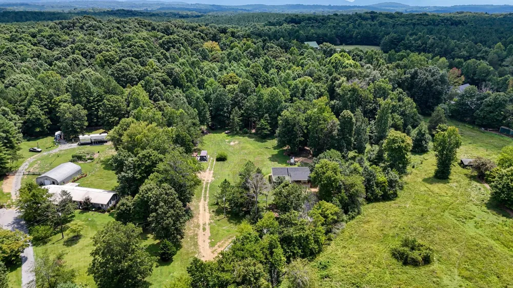 1569 County Road 750 Athens, TN 37303