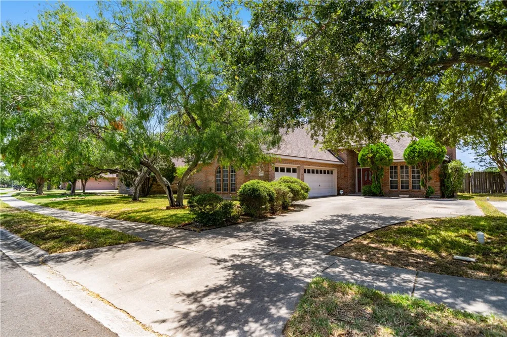 7909 Etienne Drive Corpus Christi, TX 78414