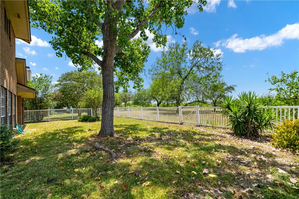 7909 Etienne Drive Corpus Christi, TX 78414