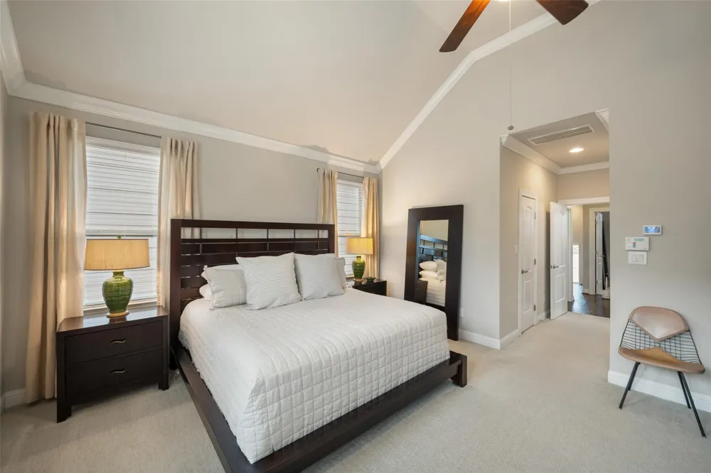 6005 Kansas Street #B Houston, TX 77007