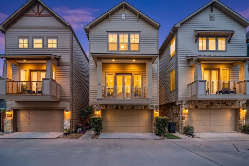 6005 Kansas Street #B Houston, TX 77007
